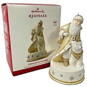 Hallmark STROLLING IN THE SNOW Magic Keepsake Ornament Winter Wonderland 2014
